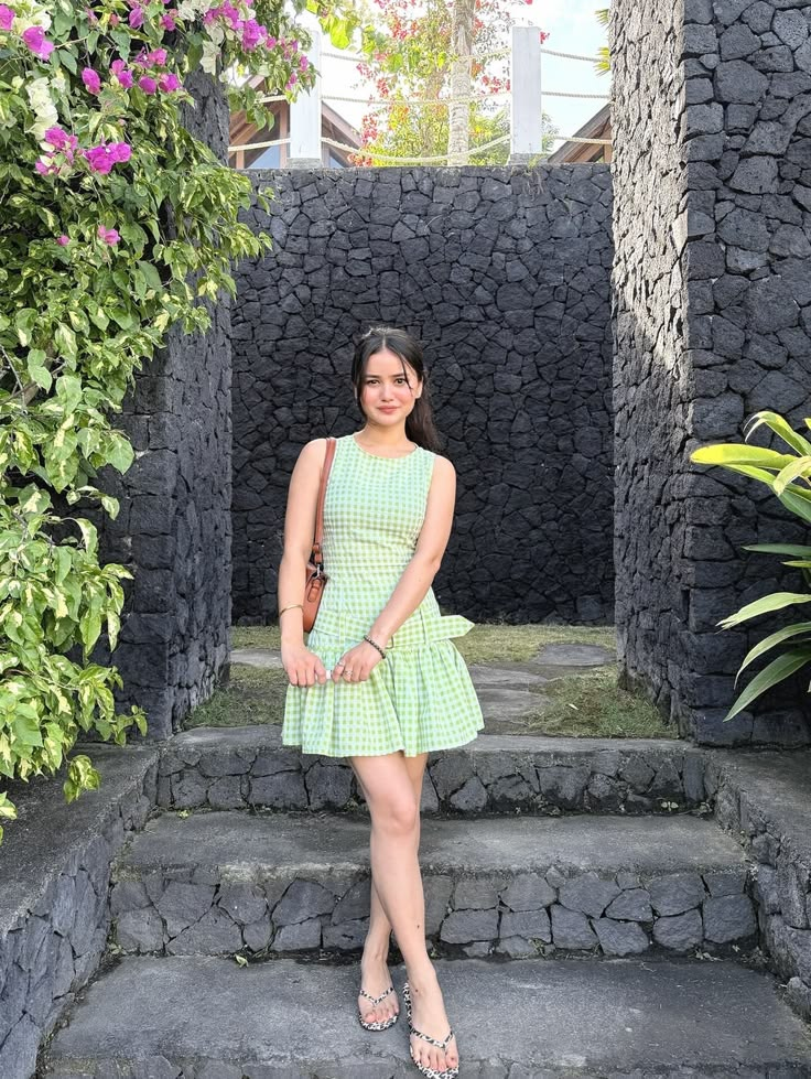 Peplum Sleeveless Top